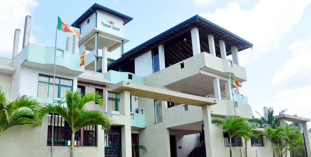Oyo 290 Night Station Hotel Panadura Eksteriør billede