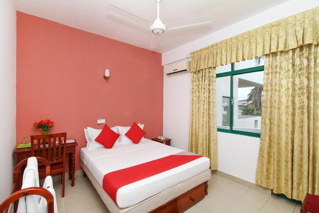 Oyo 290 Night Station Hotel Panadura Værelse billede