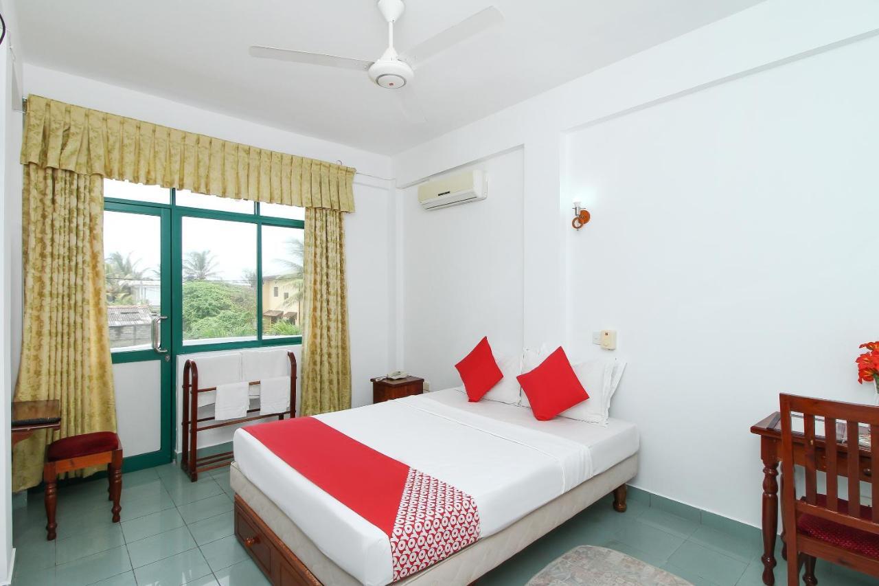 Oyo 290 Night Station Hotel Panadura Eksteriør billede
