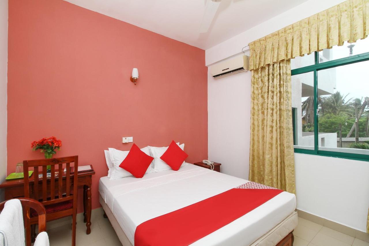 Oyo 290 Night Station Hotel Panadura Eksteriør billede